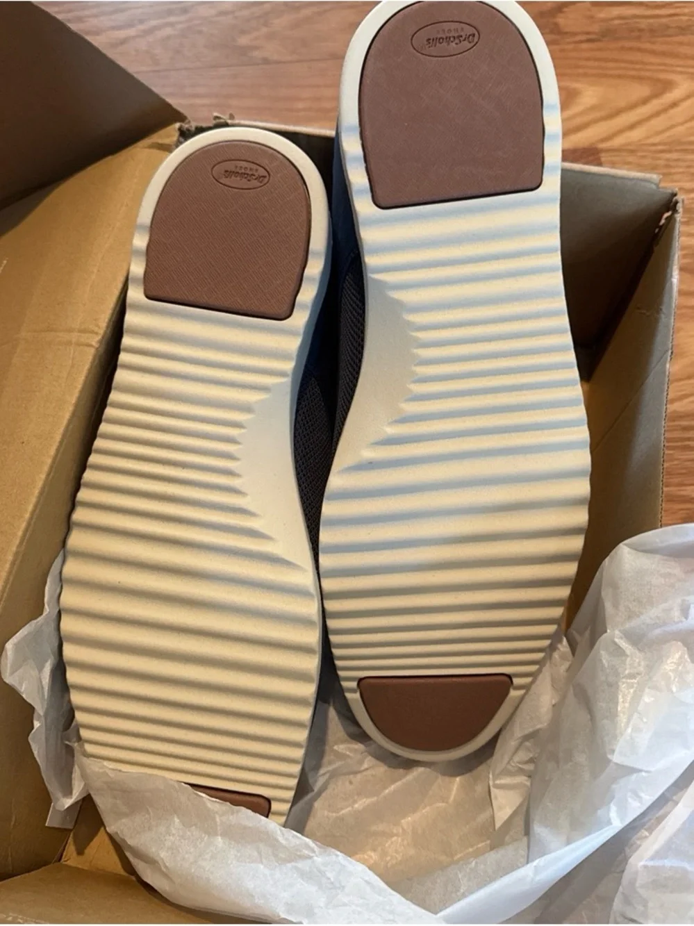Dr. Scholl's Navy Knit Derby with White Sole